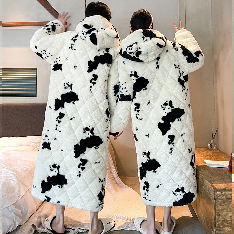 Winter Men's Quilted Cow Pajamas Thick Coral Fleece Bathrobe Homewear Nightgown Winter Men's Quilted Cow Pajamas Thick Coral Fleece Bathrobe Homewear NightgownWinter Men's Quilted Cow Pajamas Thick Coral Fleece Bathrobe Homewear Nightgown
